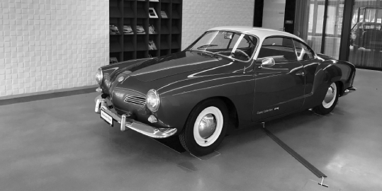 VW Karmann Ghia